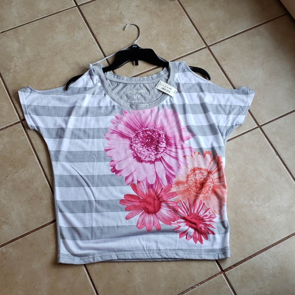 Aeropostale tshirt